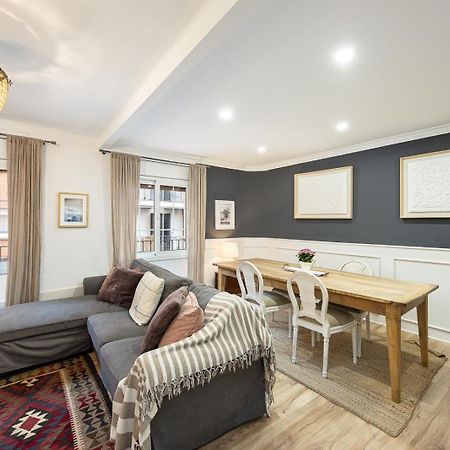 Vintage 3 Bdr Apartment Esplugues de Llobregat Eksteriør bilde