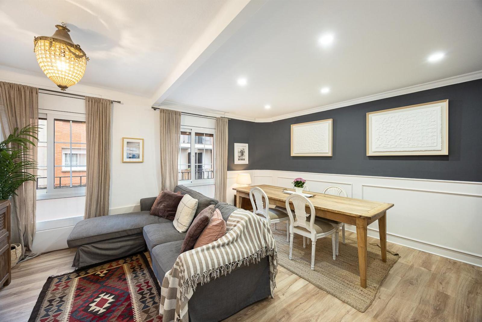 Vintage 3 Bdr Apartment Esplugues de Llobregat Eksteriør bilde